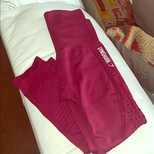 GymShark Energy Seamless Crop Beet